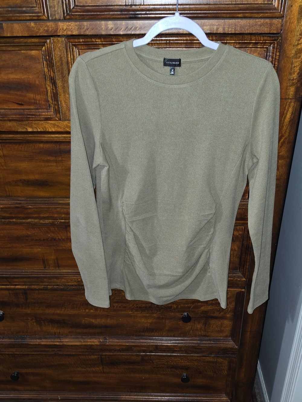Buckle Black Womens Sz Medium Super Soft Long Sleeve Shirt! Medium